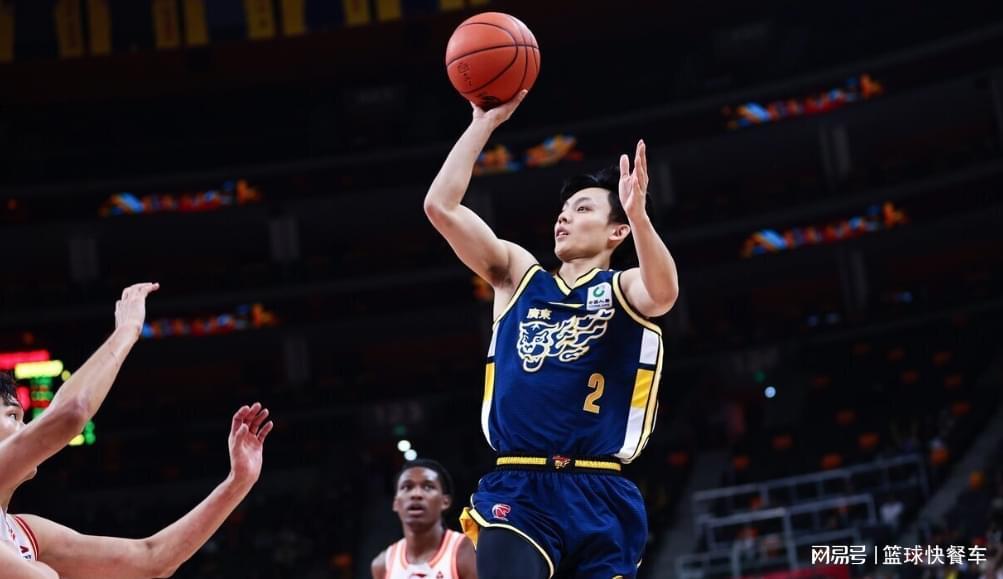 CBA积分榜最新排名出炉！广东险胜杀回第2：辽宁第8新疆第14